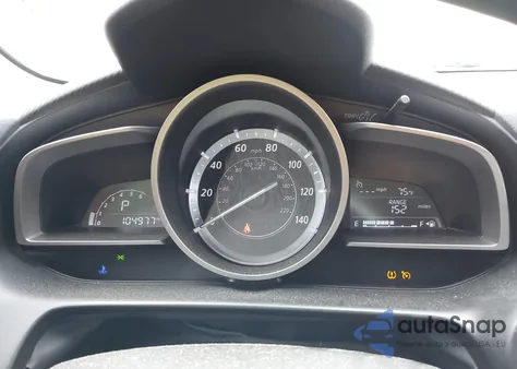 2016 Mazda Cx-3 Touring z USA, uszkodzony, nr VIN JM1DKBC7XG0109706